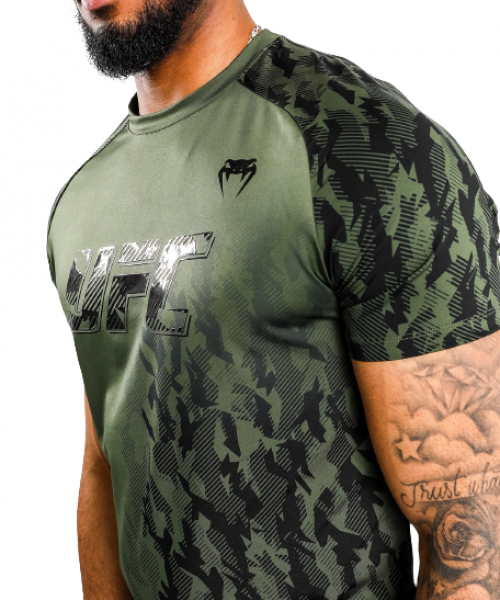 Venum T-Shirt Dry-Tech UFC Fight Week Khaki